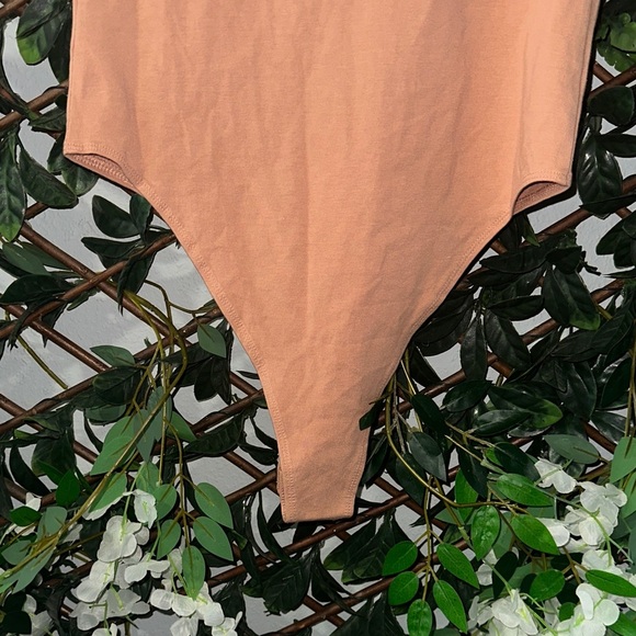 Chic Tan Women's Bodysuit - Picture 4 of 5